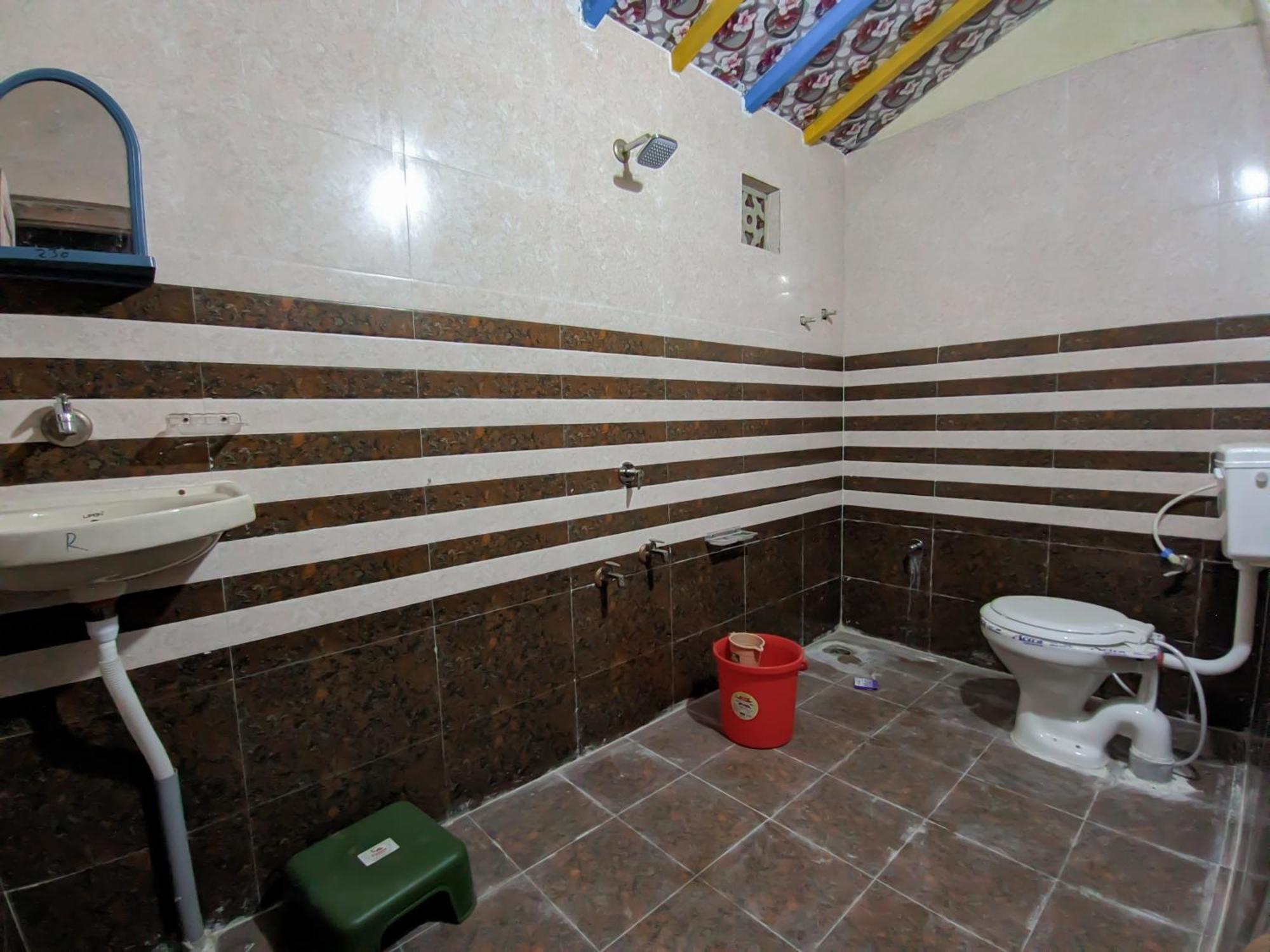 White Land Villagestay Dhordo Buitenkant foto